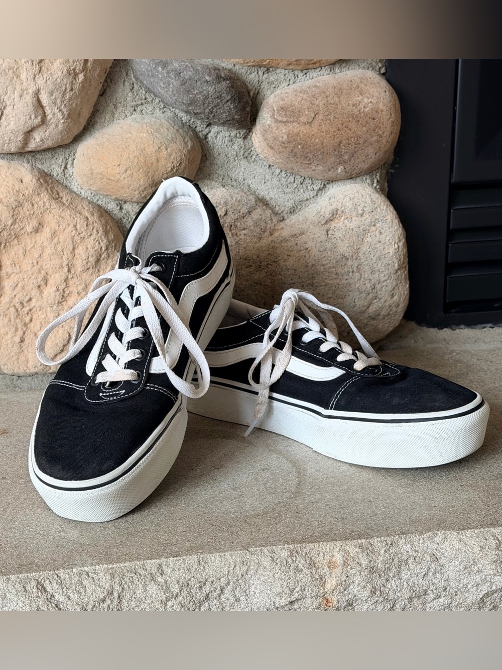 Vans Old Skool Black Canvas Low-Top Sneakers with White Stripe, Sz 9